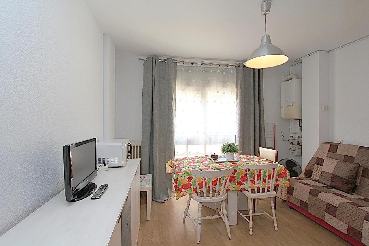 Apartamentos Zodiac Lloret de Mar Ngoại thất bức ảnh