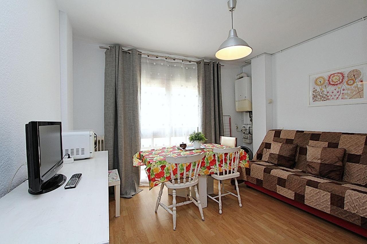 Apartamentos Zodiac Lloret de Mar Ngoại thất bức ảnh