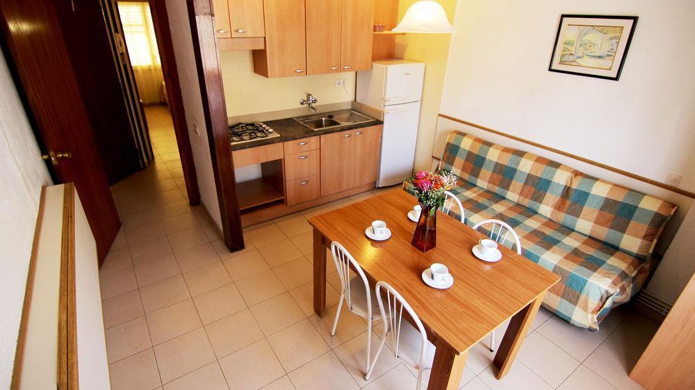 Apartamentos Zodiac Lloret de Mar Ngoại thất bức ảnh